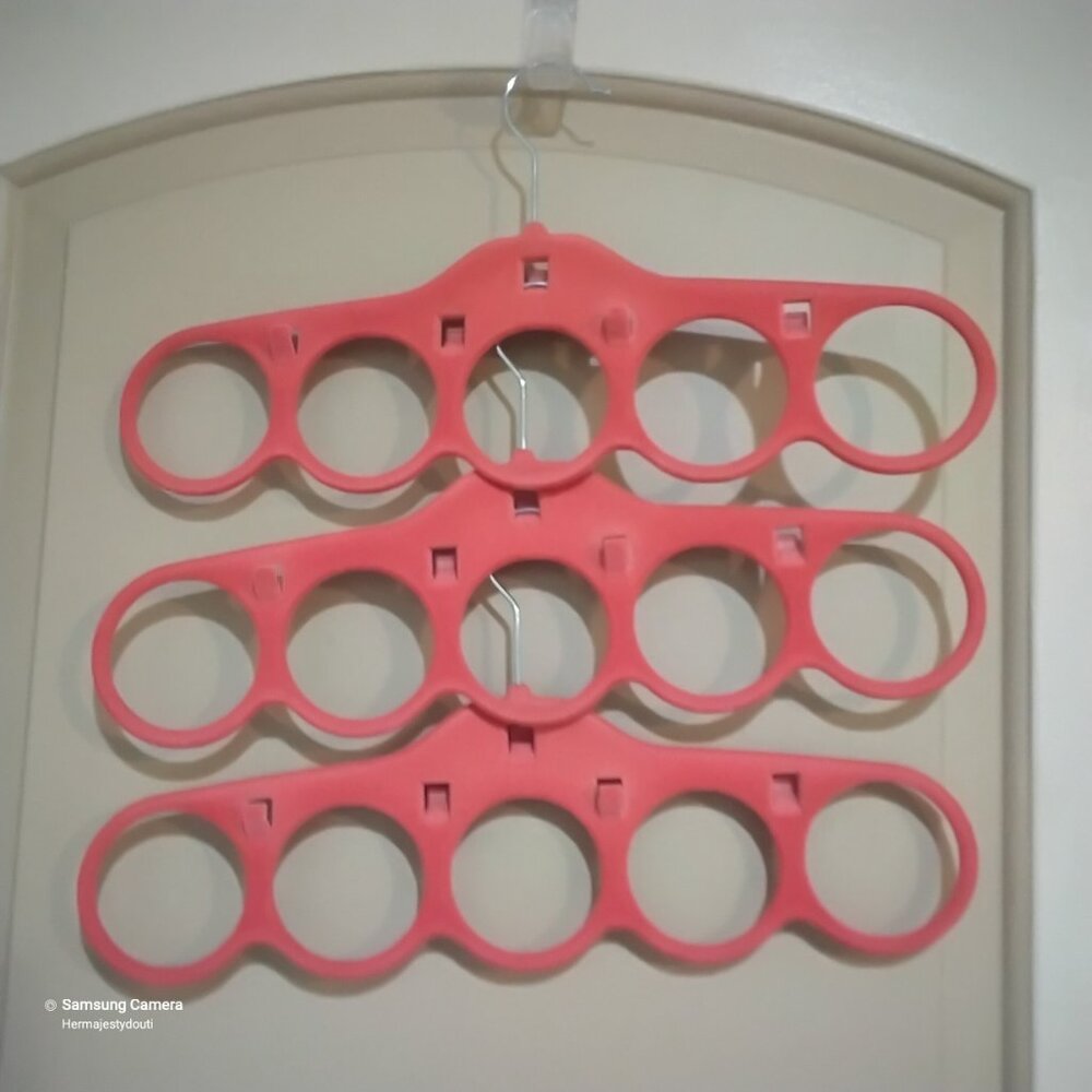 3 Coral Velvet No-Slip Cascading Closet Scarf, Tie, Belt Organizer Hangers New